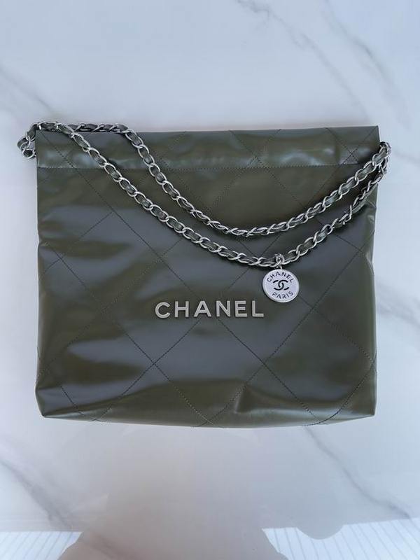 Chanel Handbags 531